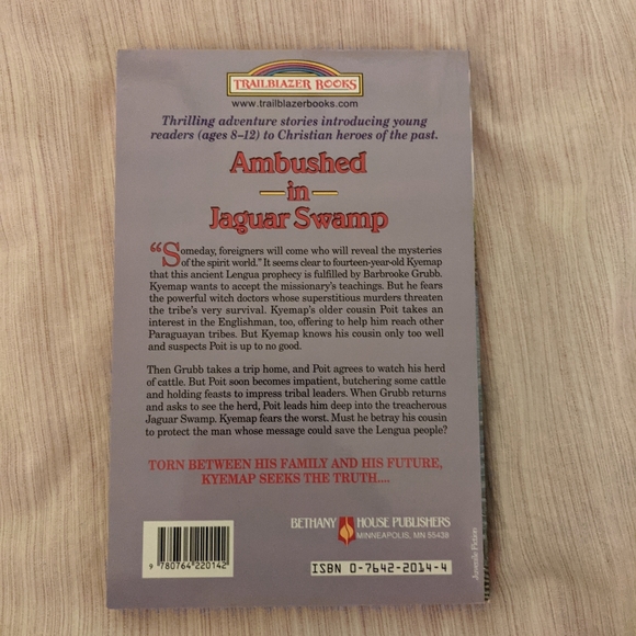 Ambushed in Jaguar Swamp Trailblazer Book - Picture 2 of 3